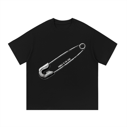 F3THY "Pinned To The Edge" Oversized Safety Pin Graphic Tee – Black